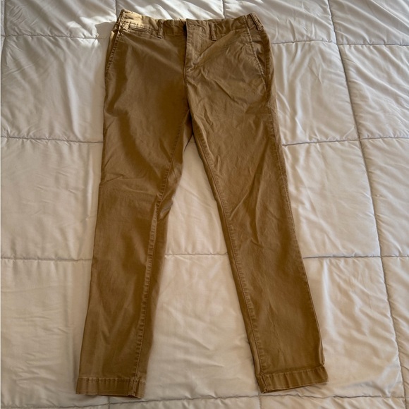 American Eagle Outfitters Other - American Eagle Outfitters Men's Khaki Chinos